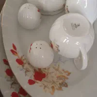 چینی زرین|ظروف سرو و پذیرایی|اندیشه, شهرک کوثر|دیوار