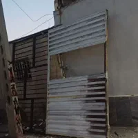 درب آهنی ریلی کشویی سوله کاملا سالم