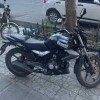 موتور بنلی ۱۵۰ مشکی در حد صفر.