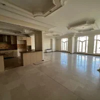 ۱۷۰متر ۴خواب/دروس/تکواحدی/مناسب بازسازی/بالکن ۸متر|فروش آپارتمان|تهران, قلهک|دیوار
