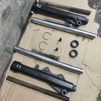 تعمیرات انواع کیلیک ، آیروکس ، adv و پاکشتی|خدمات موتور و ماشین|رشت, استقامت ۲|دیوار