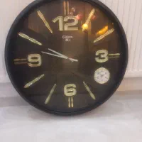 ساعت دیواری بزرگ