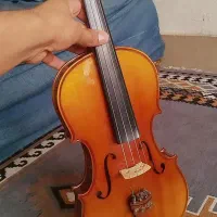 ویالن نیمه حرفه ای|ویولن|شیراز, شهرک قمشه|دیوار