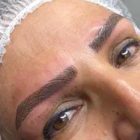 مدل وآموزش میکروبلیدینگ و فیبروز|خدمات آرایشگری و زیبایی|اصفهان, همدانیان|دیوار