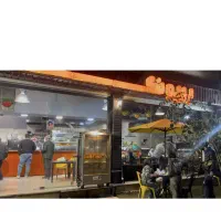 ۱ صندوق دار و ۲ سالن دار