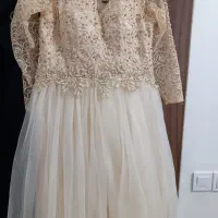 لباس مجلسی|لباس|فردیس, نیروگاه برق|دیوار