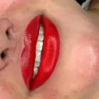 ارایش دائم. تاتو صورت و پاک کردن تتو ابرو تضمینی