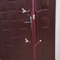 چوب لباسی ایستاده