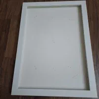 قاب عکس سفید