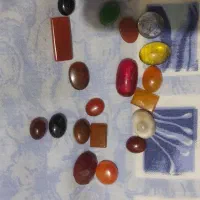 تعدادی سنگ انگشتر