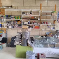 فروش فوری تعدادی قفسه وویترین