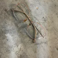 عینک مطالعه|بدلیجات|اصفهان, عسگریه|دیوار