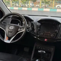جک s5 مدل 96 اتومات و دنده 94 سفید