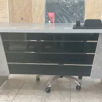 استخدام کارمند خانم