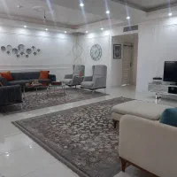 ۱۱۳ متر/غرق در نور/شهسوار شمالی