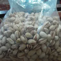 پسته احمدی زیر قیمت بازار