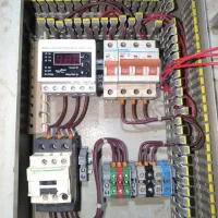 صنایع برق پرشیانا   ساخت انواع تابلو های برق صنعتی|خدمات پیشه و مهارت|مبارکه, |دیوار