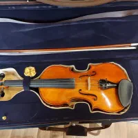 ویولون دست ساز استاد سیاوش اکبری