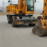 بیل مکانیکی هیوندا 200