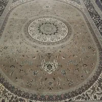 یک عدد فرش بدون سوختگی وه تمیز