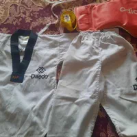 لباس و هوگو تکواندو