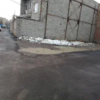 زمین ۱۳۸ مترمربع