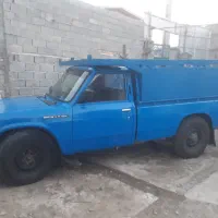 نیسان وانت مدل ۸۱ بنرینی