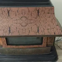 بخاری شومینه ای کاملا سالم و تمیز