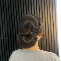 اجرای شنیون و براشینگ مو، و مدل برای شنیون|خدمات آرایشگری و زیبایی|محمدیه-قزوین, |دیوار