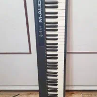 میدی کنترلر حرفه ای|پیانو، کیبورد، آکاردئون|رشت, گلسار|دیوار