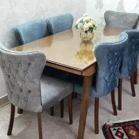 میز نهارخوری ۶ نفره کاملا سالم و نو