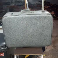 چمدان مسافرتی|کیف، کفش، کمربند|کرمان, |دیوار