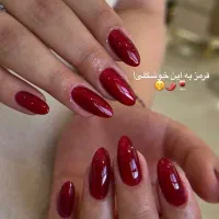 خدمات تخصصی ناخن ۵ سال سابقه