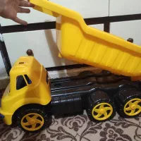 ماشین کامیون|اسباب‌بازی بچه|رشت, رشتیان|دیوار