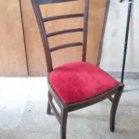 صندلی چوبی