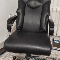 صندلی چرخدار اداری