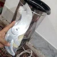 سبزی خورد کن و سماور