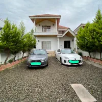 ویلا حیاط دار/لوکیشنی تاپ/با متریالی عالی