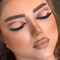 میکاپ فقط ۸۰۰