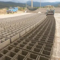 بلوک سیمانی،نیسان کمپرسی کرایه ای