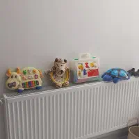 تعدادی وسایل کودک|اسباب‌‌بازی|شاهین‌شهر, عطار|دیوار