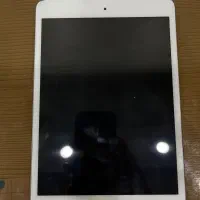ایپد مینی۲ تمیز و کامل