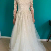 لباس عروس پوشیده نشده