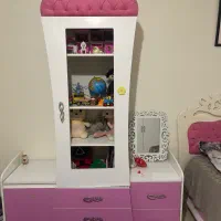 تخت نوجوان با تشک و کمد و ویترین و دو عدد کنار تخت|تخت و سرویس خواب|کرج, گلشهر|دیوار