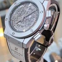 ساعت مچی هابلوت کرنوگرافAAA سه موتور ژاپن(رنگبندی)|ساعت|مشهد, راهنمایی|دیوار