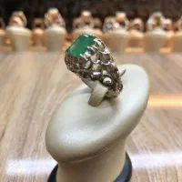 انگشتر دست ساز نقره با نگین زمرد پنجشیر افغانستان