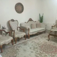 مبل استیل با غذا خوری