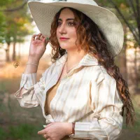 عکاس و ادیتور