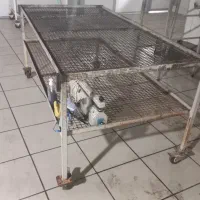 میز فلزی توری