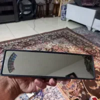 یک عدد اینه وسط شورلت آمریکایی قدیمی کلاسیک